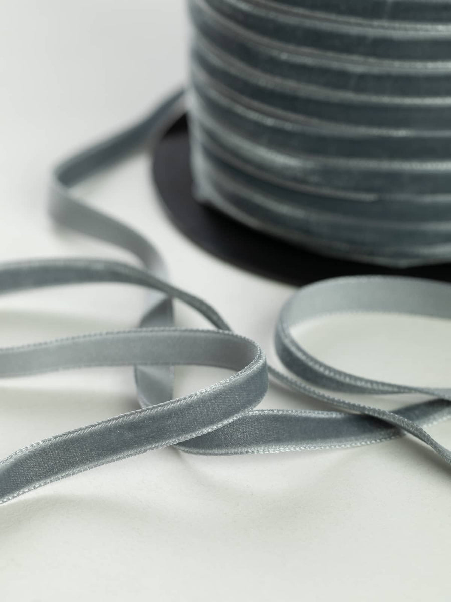Light Grey Velour Ribbon Trim – Fabworks Online