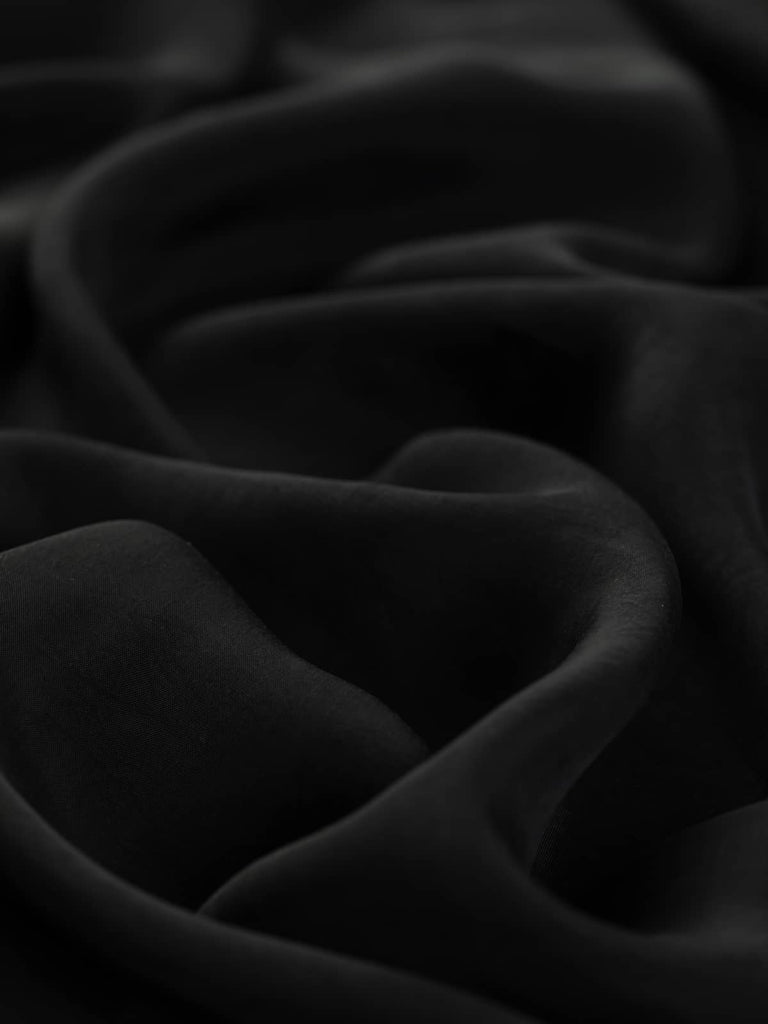 Buy plain black 100% viscose twill weave lining fabric for home sewing